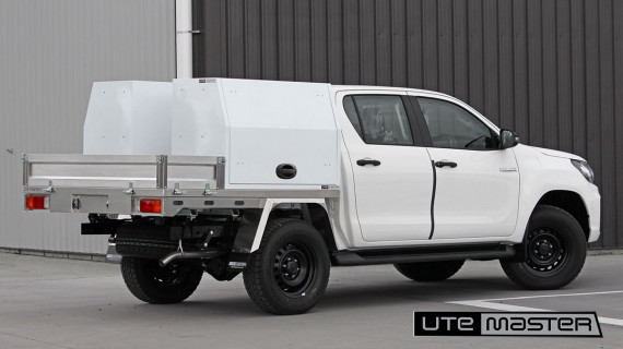 Flat Deck and Toolbox Fitout Toyota Hilux Utemaster Slam Lock