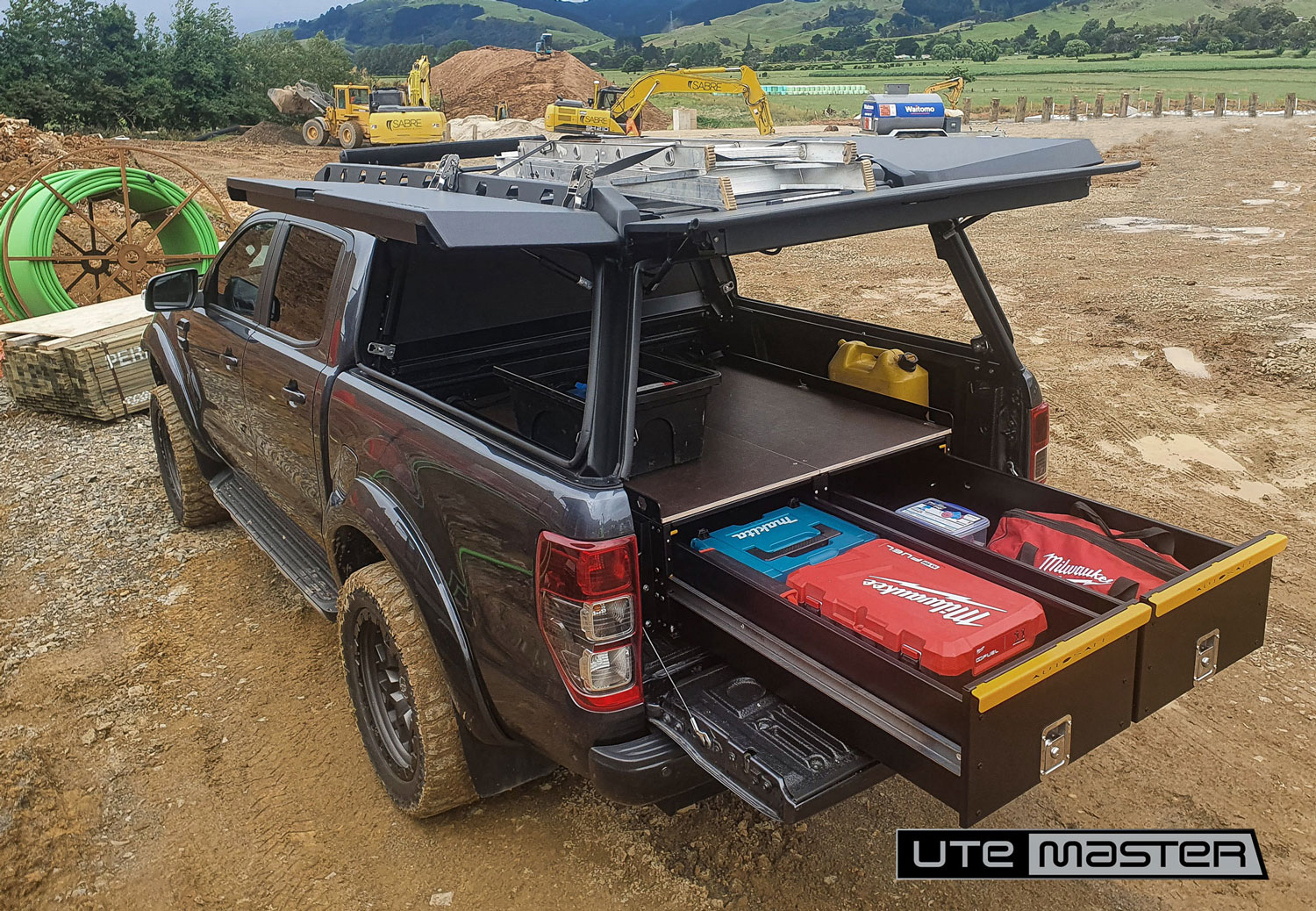 Tradie Ute Setup Builder Wellside Drawers Utemaster Centurion Canopy