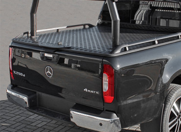 Hard Lid Rear Ladder Rack