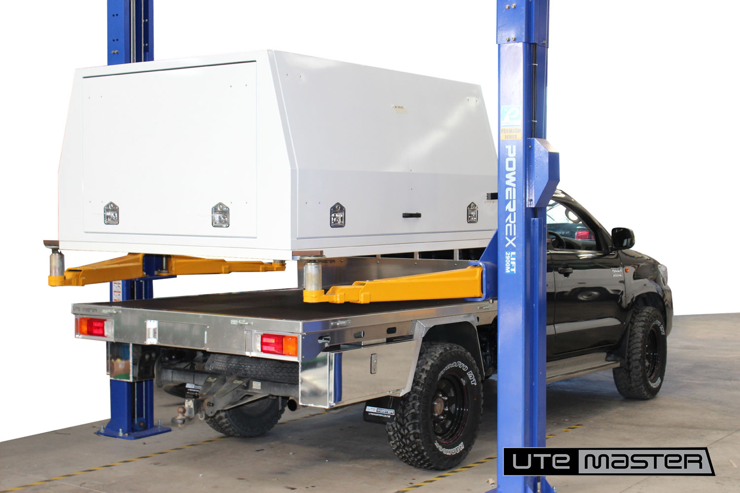 Flat Deck lift off Service Body Utemaster Commercial fitout box body