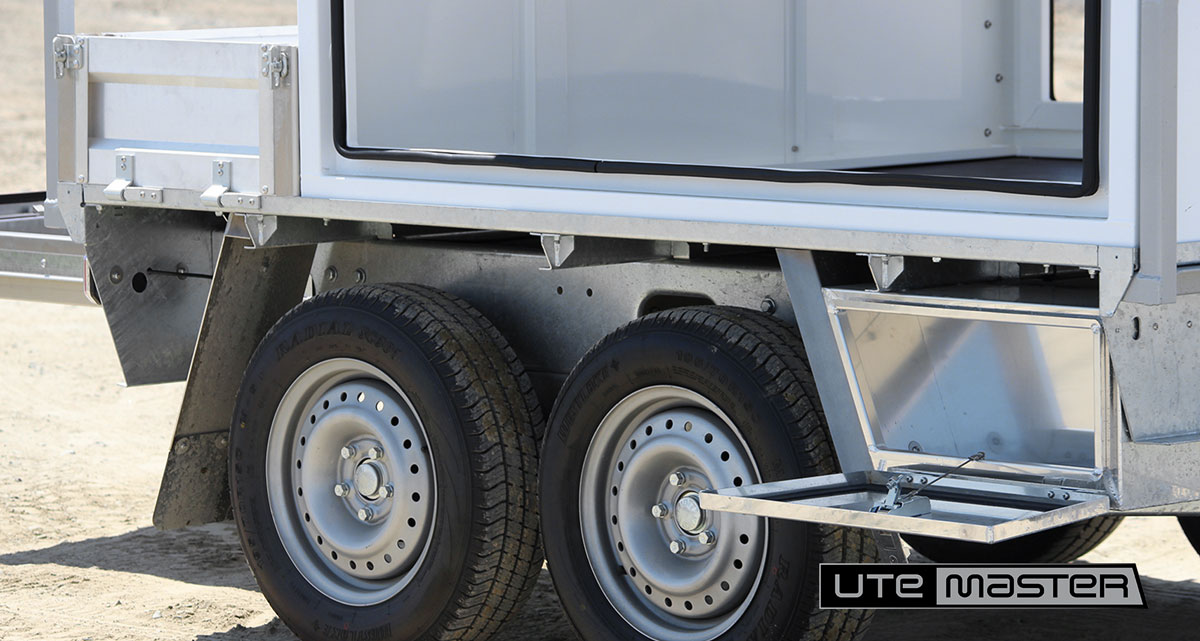 Service Body Trailer Deck and Service Body Wheels